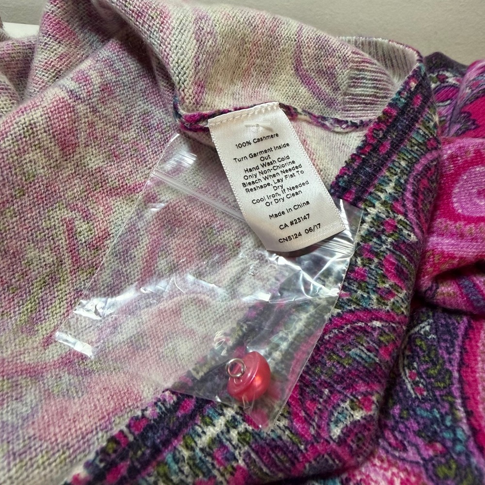 NWT Talbots Pure 100% Cashmere Sweater Medium Pink Paisley Preppy Classic Office - Picture 6 of 10